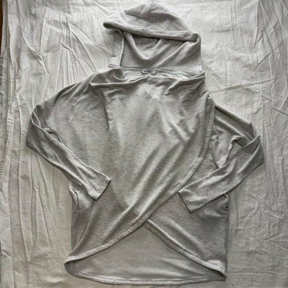 Athleta Purana Wrap Sweatshirt Hoodie Gray Thumbholes Pockets Oversized Sz S